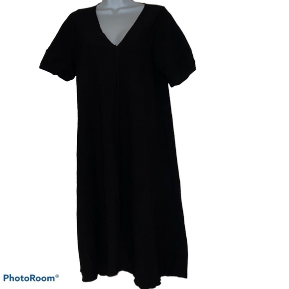 Uniqlo black V-neck puff sleeves  midi dress Sz M - Picture 10 of 10